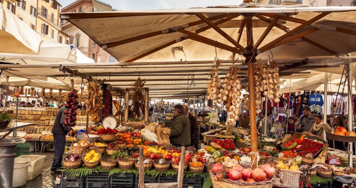 Market scene in Italy