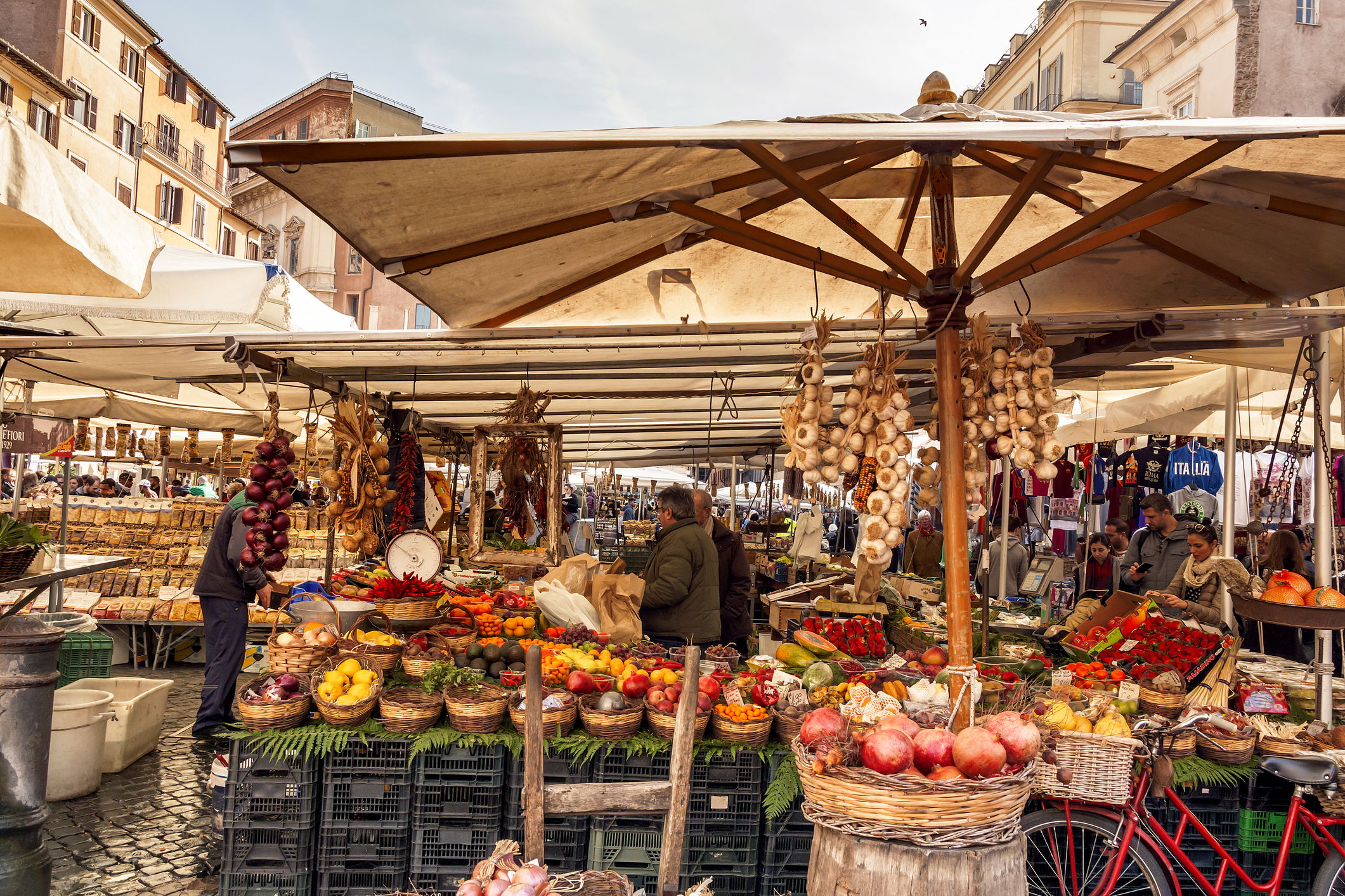 Market scene in Italy