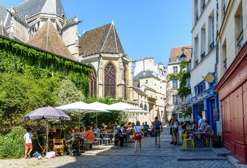 La Marais restaurant in Paris on a spring day.