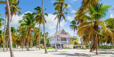 7 Reasons to Buy Property Overseas